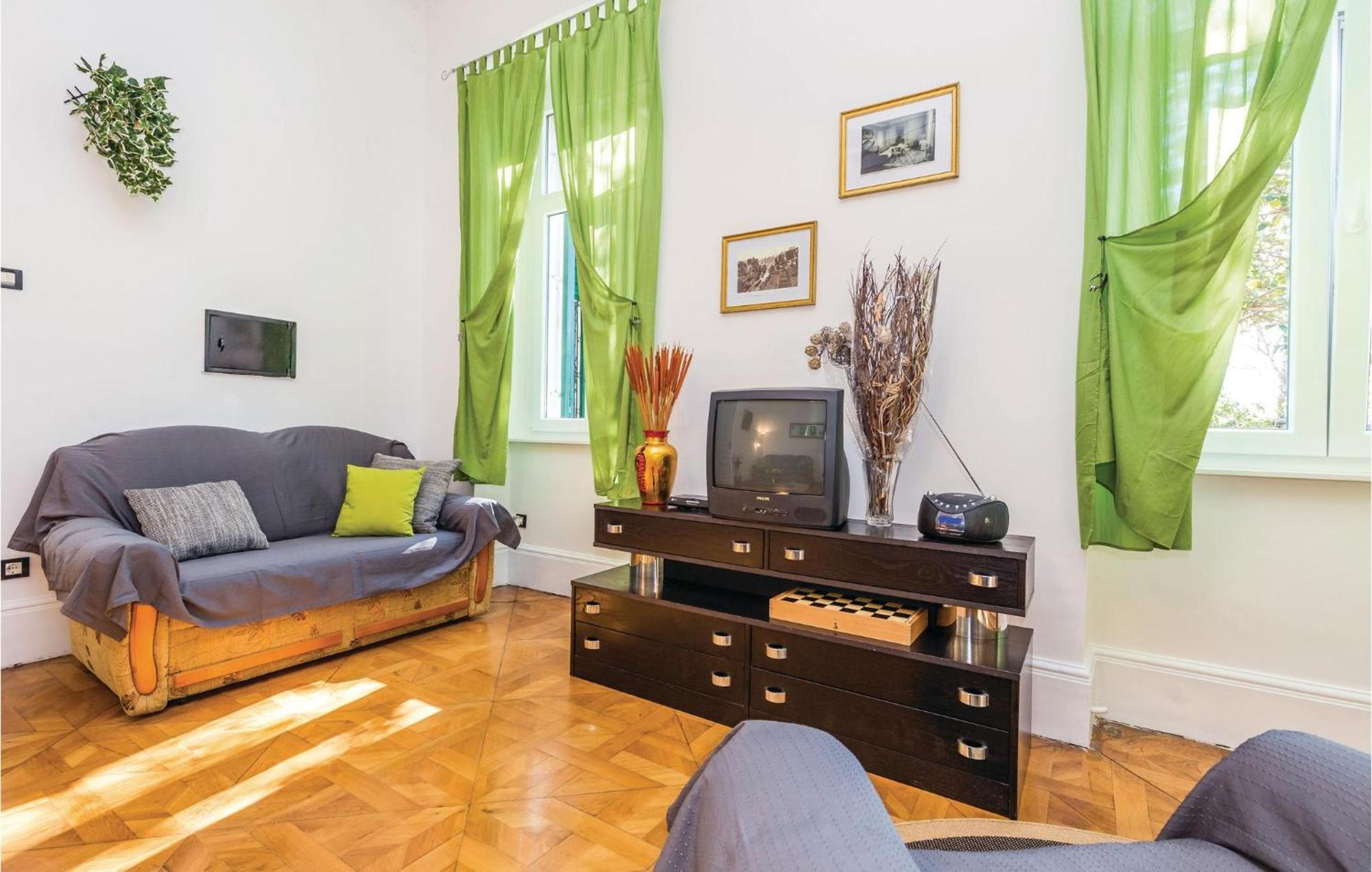 Amazing Apartment In Rijeka With Wifi 外观 照片