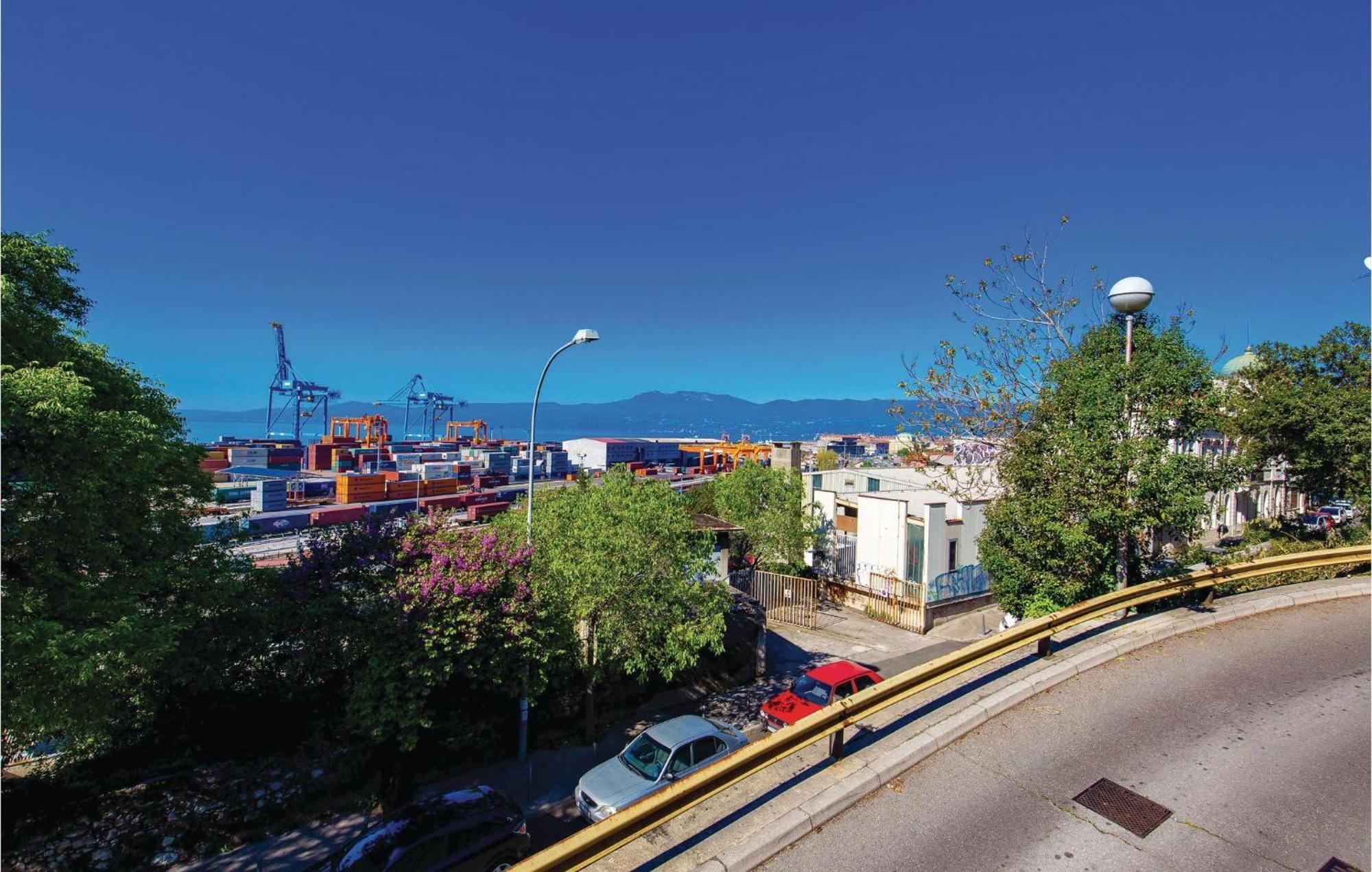 Amazing Apartment In Rijeka With Wifi 外观 照片